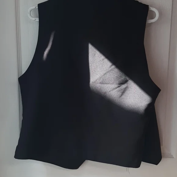 Ladies Server Vest - Picture 4 of 8